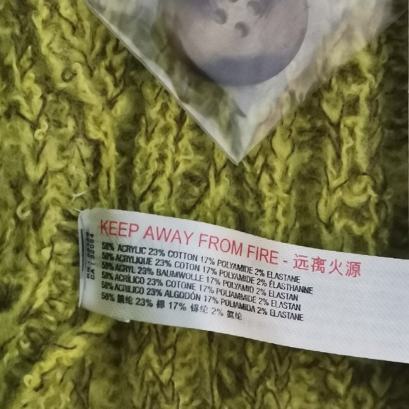 URBAN OUTFITTERS Out From Under Hayden Cable Knit Short - NWT (M) - Picture 9 of 12